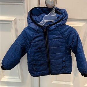 Good condition Gap size 3 Blue Quilted Hooded puffer Jacket